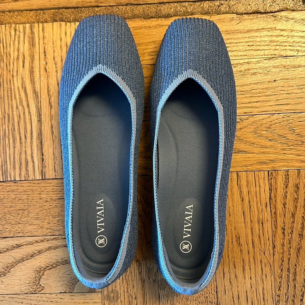 Vivaia blue Flats - 7.5